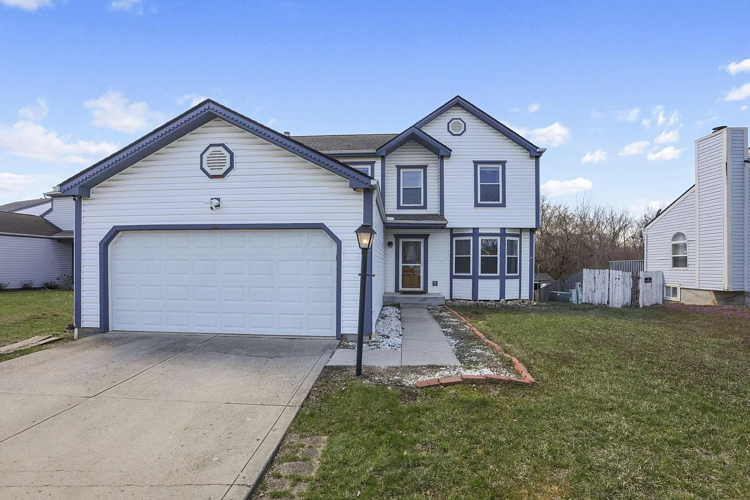 2083 Big Tree Dr photo 1