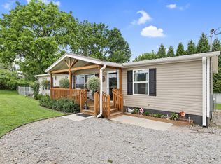 66 E 2nd St, Blue Ridge, GA 30513