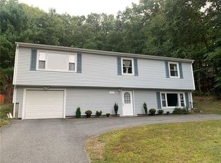 872 Greenville Ave, Johnston, RI 02919