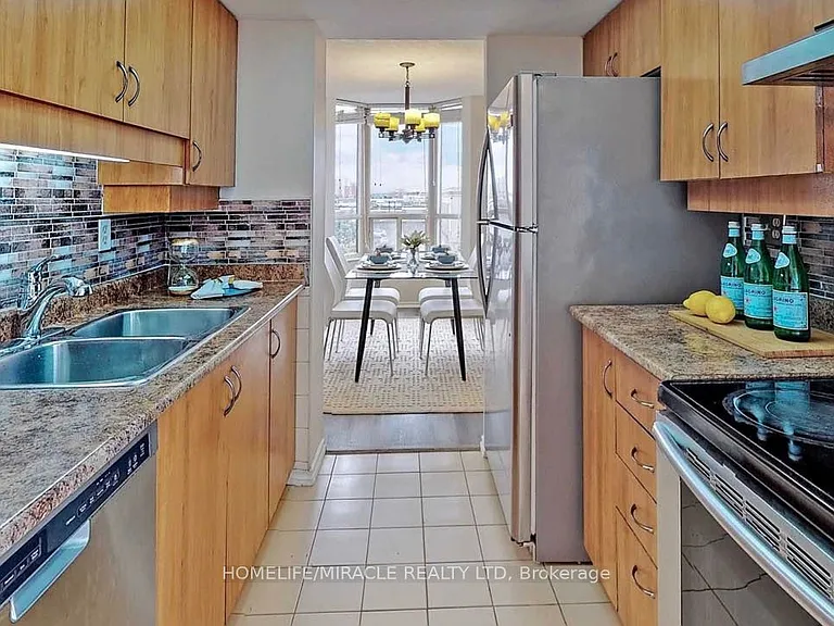 20 Cherrytree Dr #409 — Photo 2