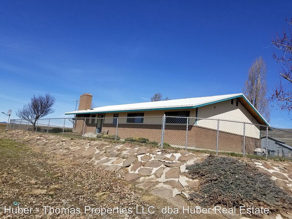 2nd image of 1275 Road 10 SW
