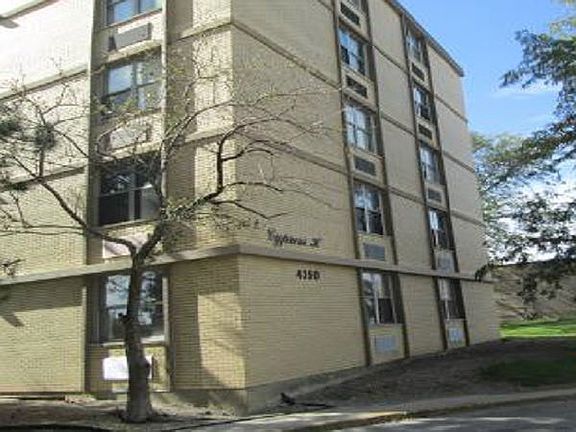 4th image of 4350 W Ford City Dr APT B1105