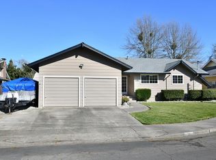 2612 Mimosa St, Santa Rosa, CA 95405
