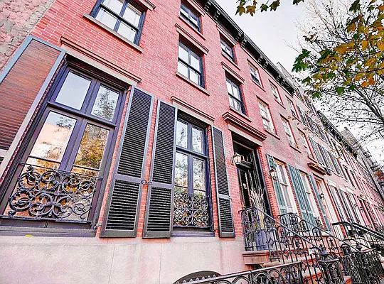 Rented by Urbane Brokerage | media 25