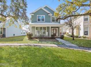 19 Sweetgrass Ln, Ocean Springs, MS 39564