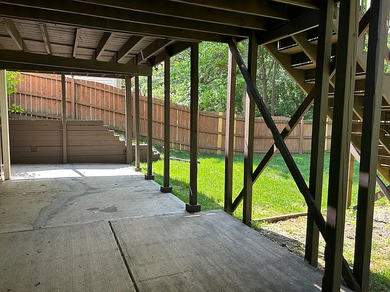 7124 Topp Creek Ct — Photo 37