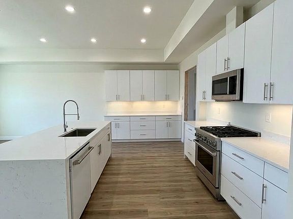 3rd image of 13711 New Shiloh Rd