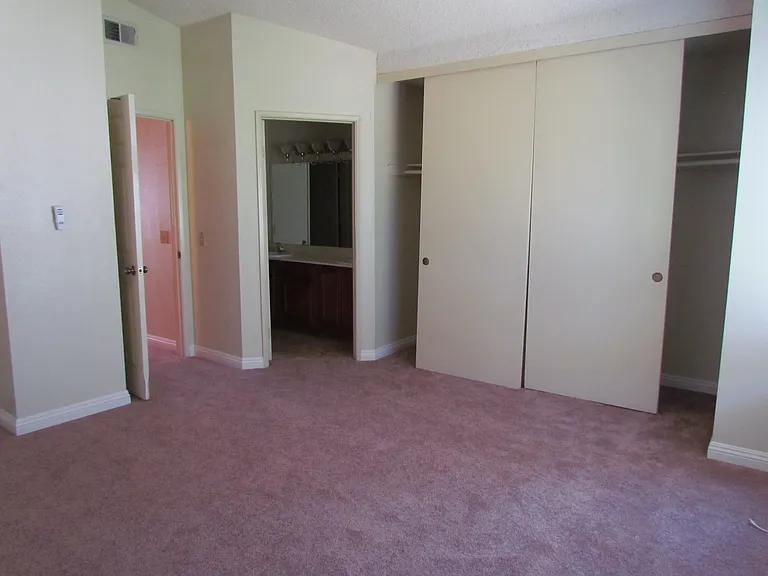 7892 Mission Vista Dr — Photo 2
