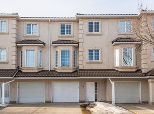 129 Hamptons Line NW, Calgary, AB T3A5V9