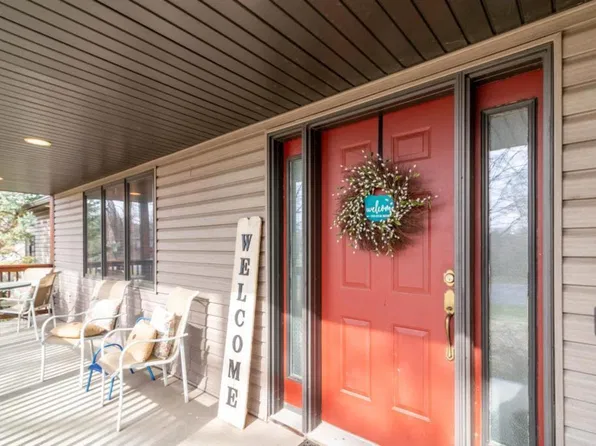 2471 Eastwood Ln, Monticello, MN 55362