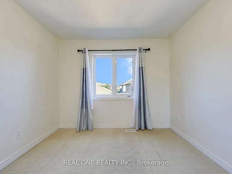 565 Sixteen Mile Dr — Photo 28