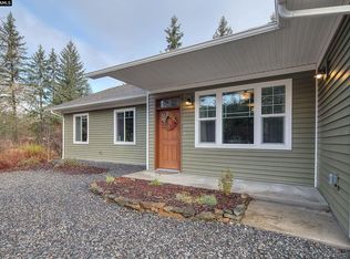 10393 Mendenhall Loop Rd, Juneau, AK 99801