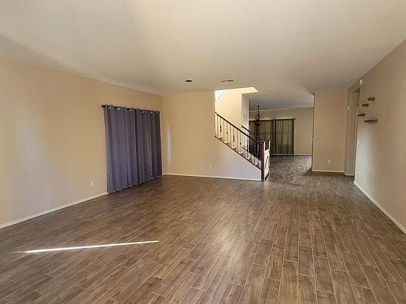 4th image of 18534 W Valerie Dr