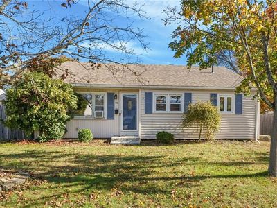 96 Glenbrook Rd, Warwick, RI, 02889