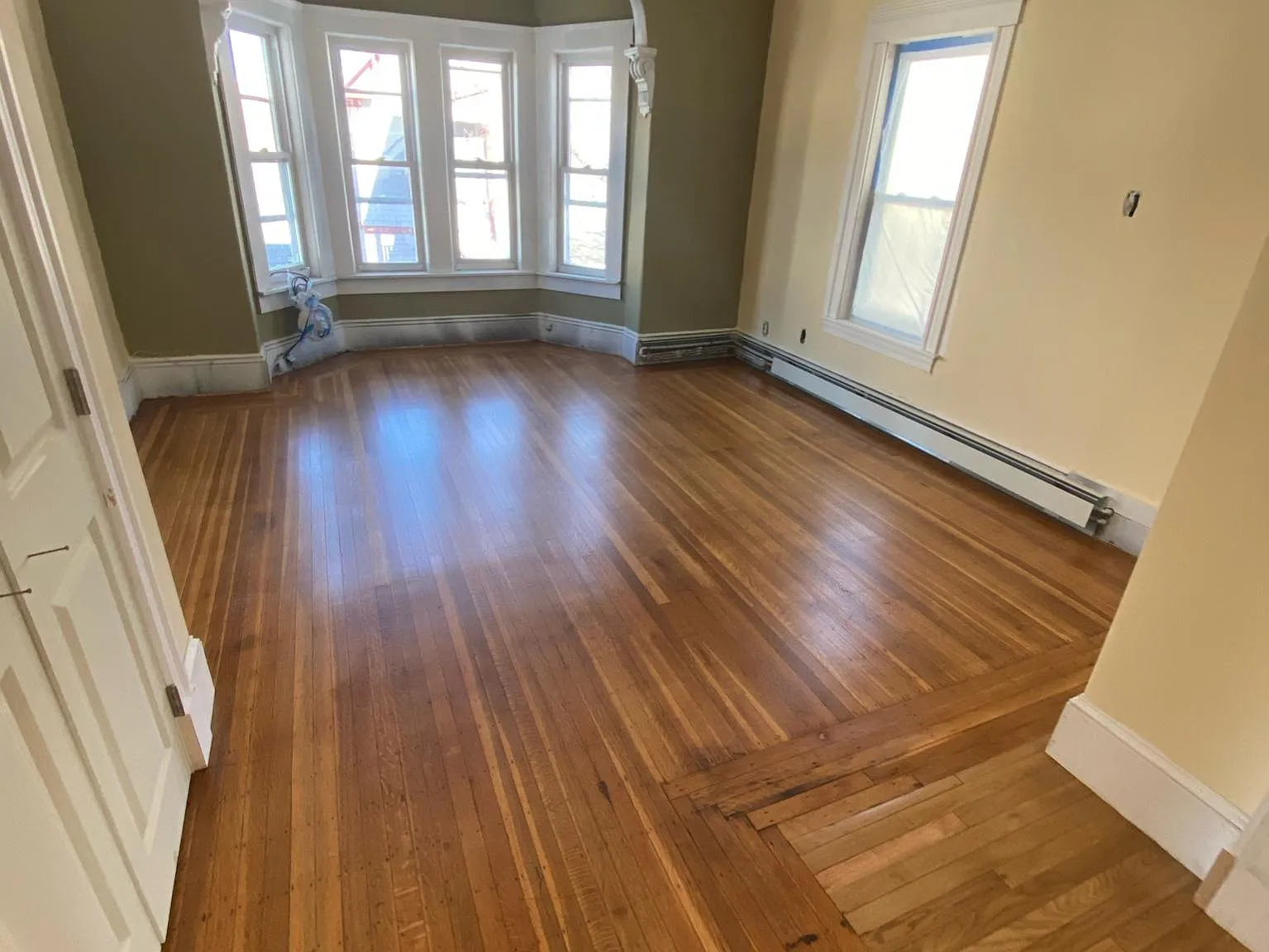 5 bed, 1900 sqft, $4,000 — Photo 4