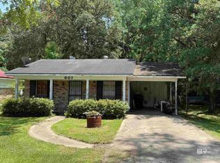 607 W Lee St, Chickasaw, AL 36611