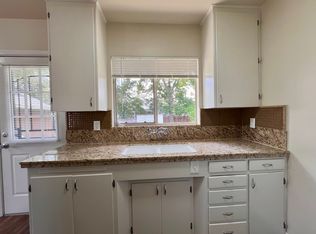 360 W Nicolet St, Banning, CA 92220