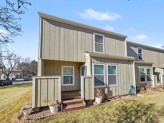 3rd image of 1018 Davidson Dr APT A