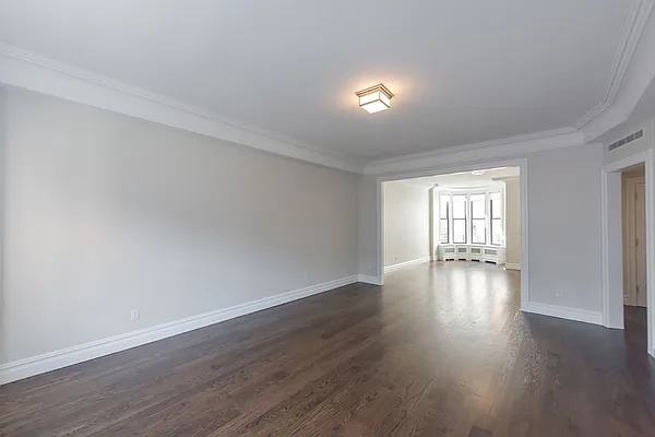 Rented by Thor Equities | media 26