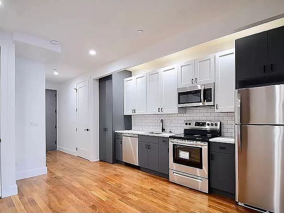 2nd image of 309 Weirfield St APT 1