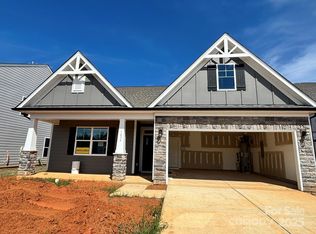 1436 Ardmore Dr, Sherrills Ford, NC 28673