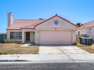 1013 Greystone Dr, Las Vegas, NV 89108