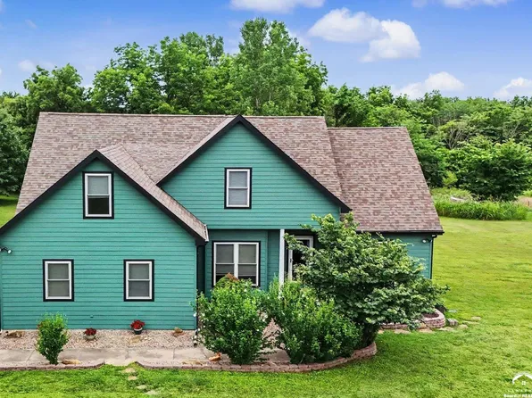 22925 Hemphill Rd, Tonganoxie, KS 66086