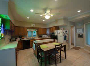 5250 Windridge Dr, Indianapolis, IN 46226
