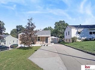 4019 S 38th St, Omaha, NE 68107