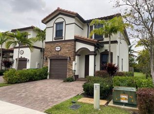 4985 Kobus Ter, Fort Lauderdale, FL 33314
