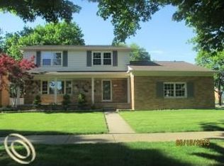 15751 Wick Rd, Allen Park, MI 48101