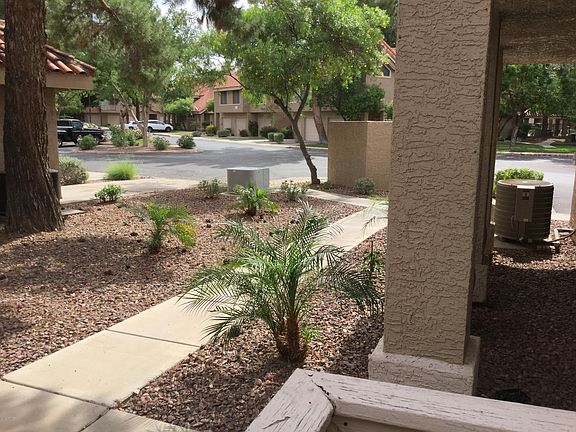 4th image of 1633 E Lakeside Dr Unit 31