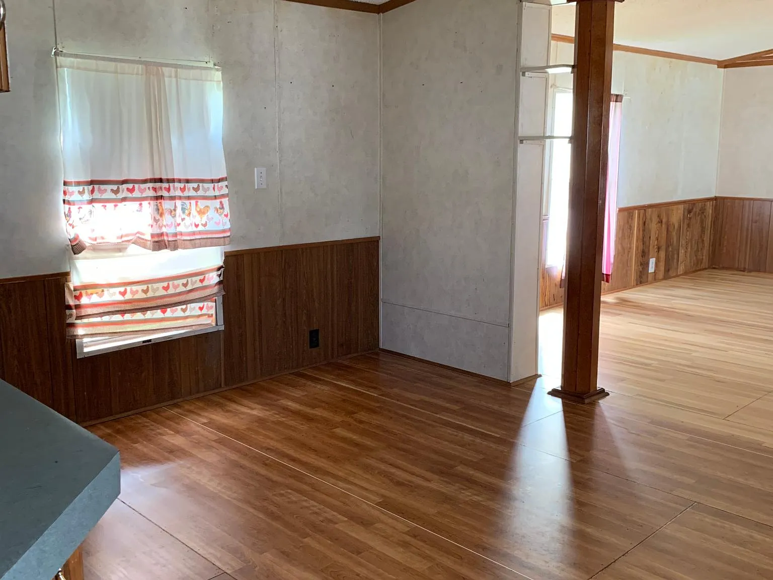 607 Bawcom St — Photo 3