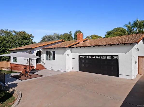 2197 Hawley Dr, Vista, CA 92084