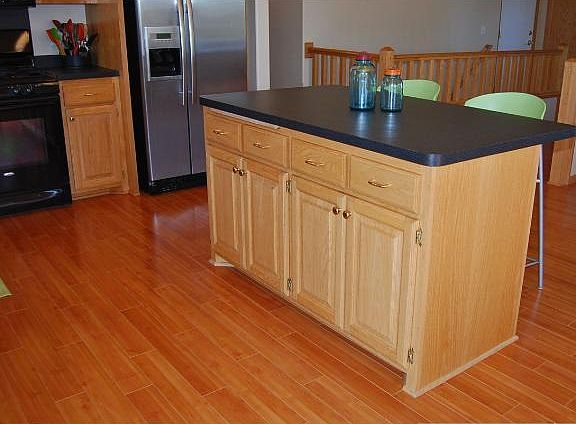 3rd image of 14084 Belmont Trl