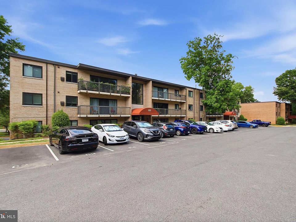 1st image of 3222 S 28th St APT 402