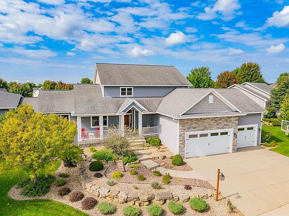 2nd image of 501 Vista Cir
