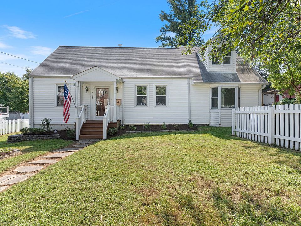 1st image of 4023 Poplar St