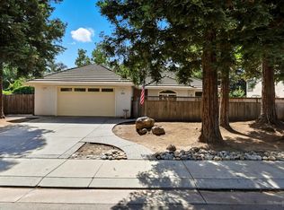 1615 Sequoia Way, Dixon, CA 95620