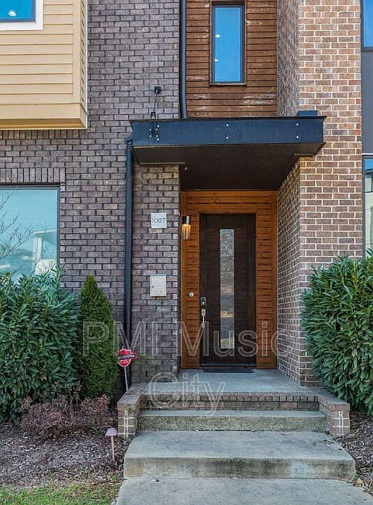 1st image of 1027 Wedgewood Ave