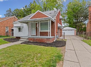 19720 Edinborough Rd, Detroit, MI 48219