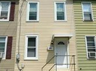 431 Pierce St, Bethlehem, PA 18015