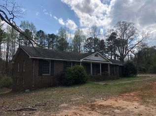 7256 Ridge Rd, Hiram, GA 30141