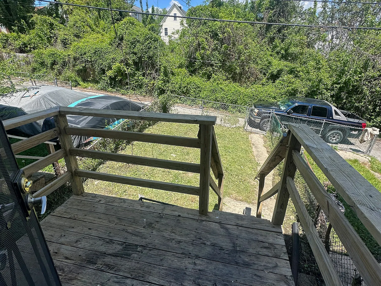 3 bed, 1.5 bath, $2,200 — Photo 2