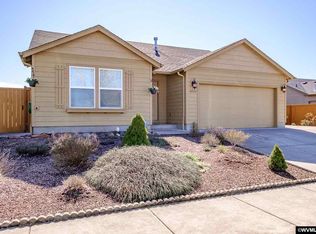 4024 Alameda Ave NE, Albany, OR 97322