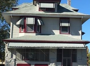2704 Brooklyn Ave, Kansas City, MO 64109