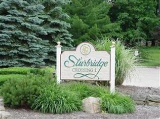 872 Tollis Pkwy #C-L, Broadview Heights, OH 44147