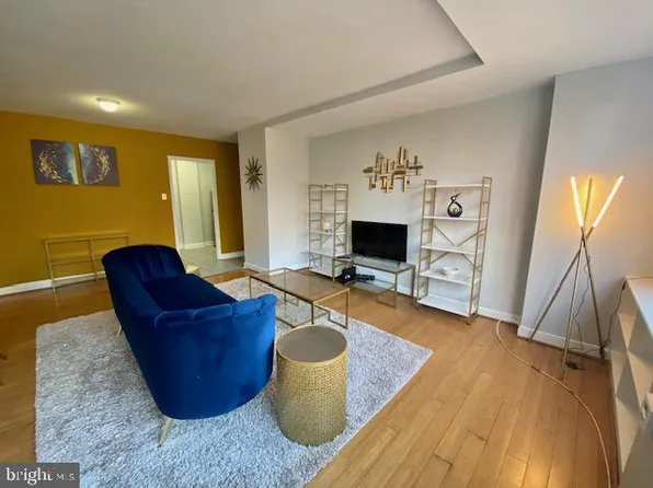 1111 Arlington Blvd APT 419, Arlington, VA 22209
