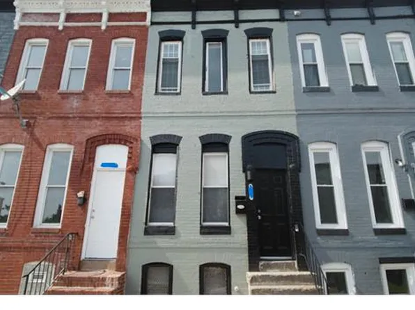 2042 Hollins St, Baltimore, MD 21223
