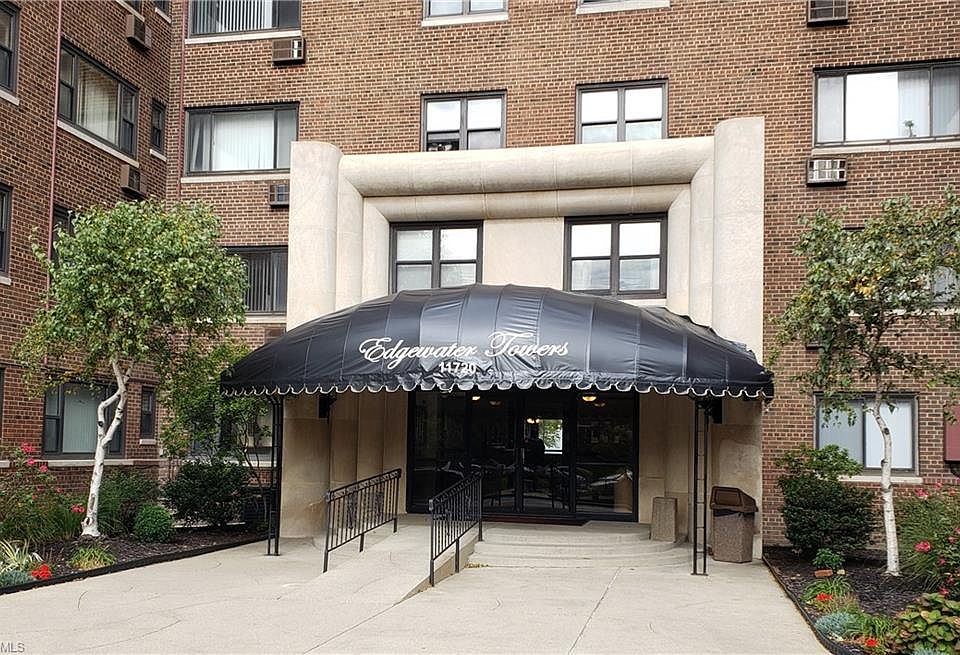 1st image of 11720 Edgewater Dr APT 214